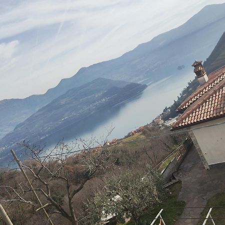 La Cornale Villa Tavernola Bergamasca Exterior photo